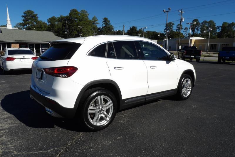 Mercedes-Benz GLA-Class GLA250 2023