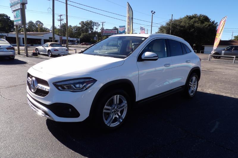 Mercedes-Benz GLA-Class GLA250 2023