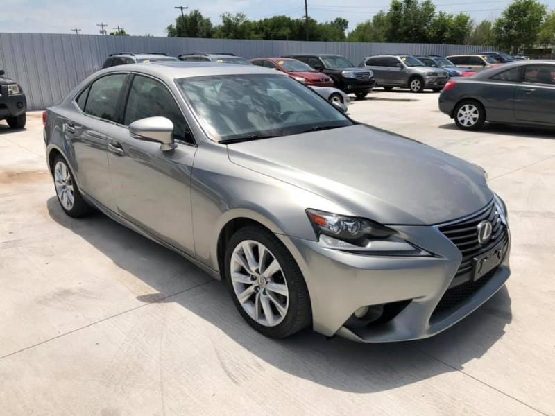 Lexus is 250 2014