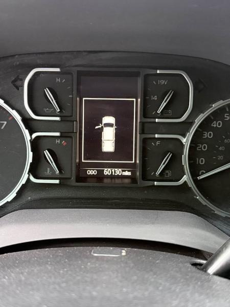 Toyota Tundra SR5 5.7L V8 Double Cab 4WD 2018