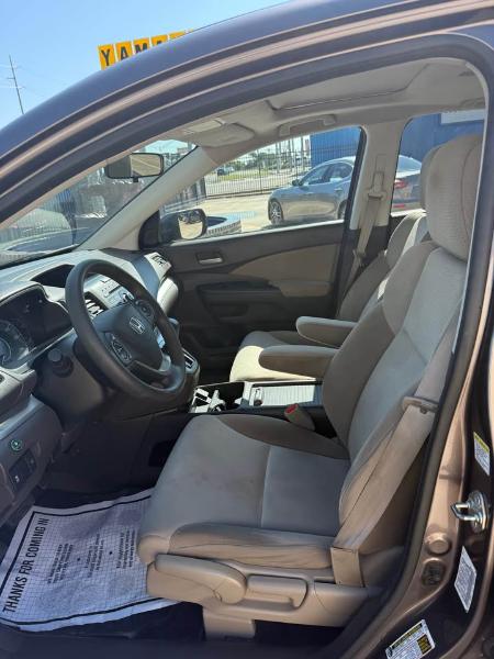 Honda CR-V EX 2WD 5-Speed AT 2014 Honda CR-V EX 2WD 5-Speed AT 2014