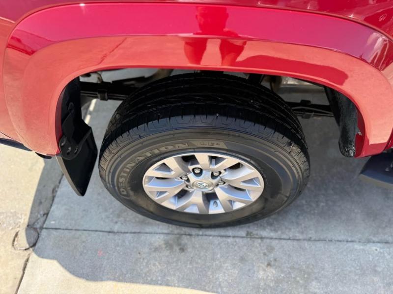 Toyota Tacoma SR5 Double Cab Long Bed V6 6AT 2WD 2017