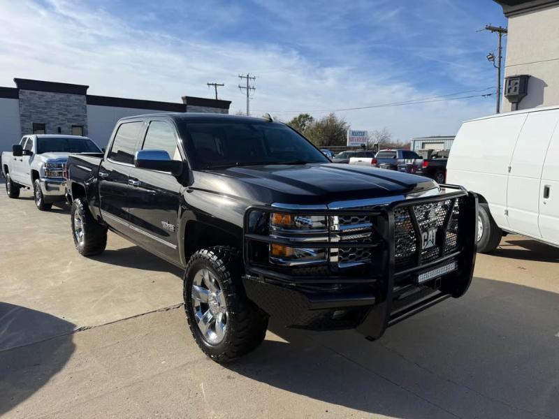 Chevrolet Silverado 1500 LTZ Crew Cab 2WD 2015