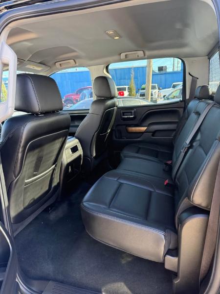 Chevrolet Silverado 1500 LTZ Crew Cab 2WD 2015