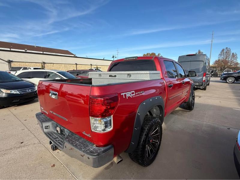 Toyota Tundra Limited 5.7L CrewMax 4WD 2012