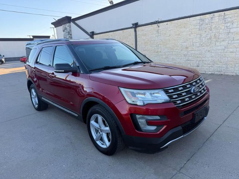 2017 Ford Explorer XLT FWD