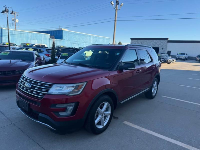 Ford Explorer XLT FWD 2017