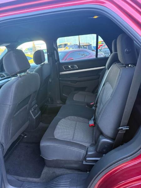 Ford Explorer XLT FWD 2017