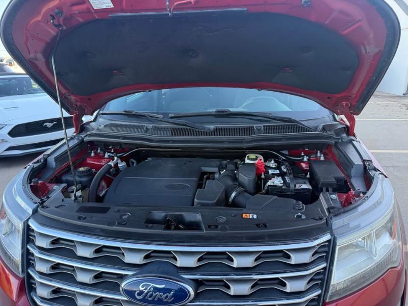 Ford Explorer XLT FWD 2017