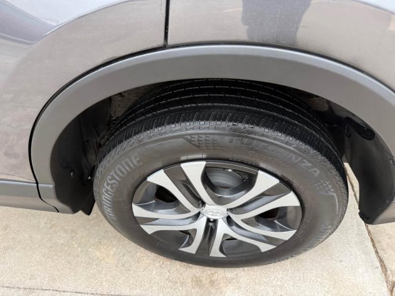 Toyota RAV4 LE FWD 2016