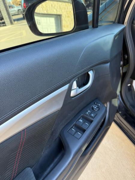 Honda Civic Si Sedan 6-Speed MT 2015