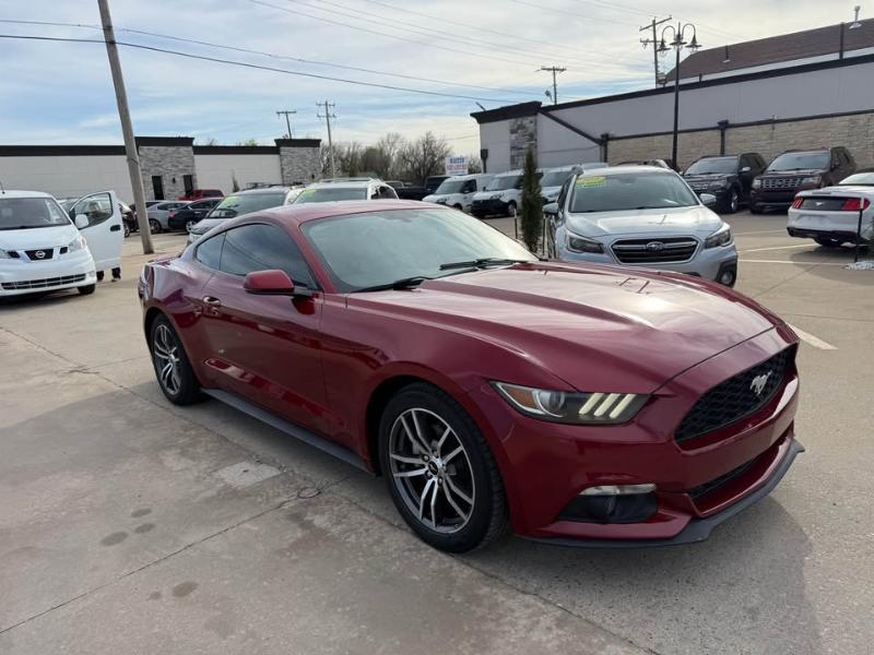 Ford Mustang EcoBoost Coupe 2016