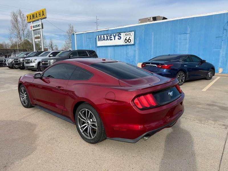 Ford Mustang EcoBoost Coupe 2016