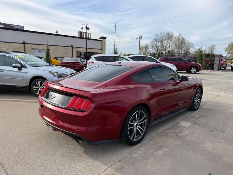 Ford Mustang EcoBoost Coupe 2016