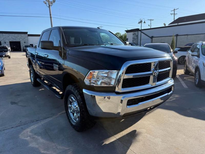 RAM 2500 SLT Crew Cab SWB 4WD 2017