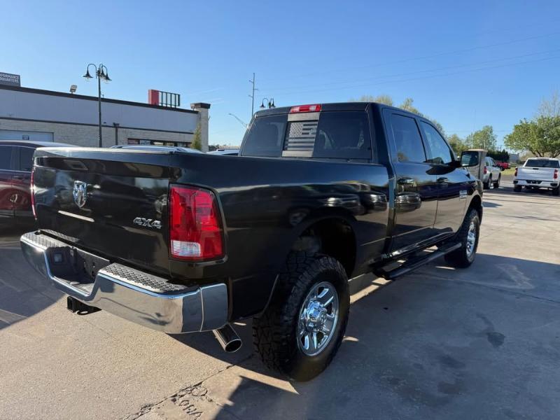 RAM 2500 SLT Crew Cab SWB 4WD 2017