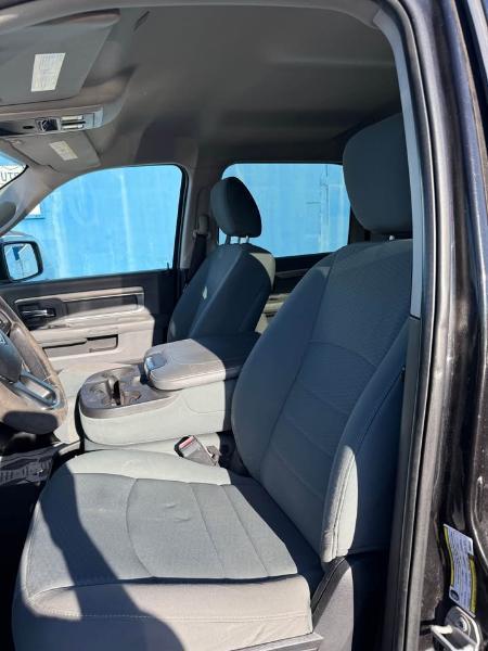 RAM 2500 SLT Crew Cab SWB 4WD 2017