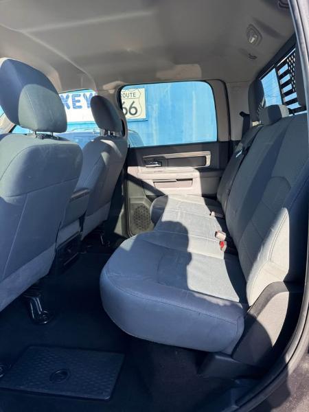 RAM 2500 SLT Crew Cab SWB 4WD 2017