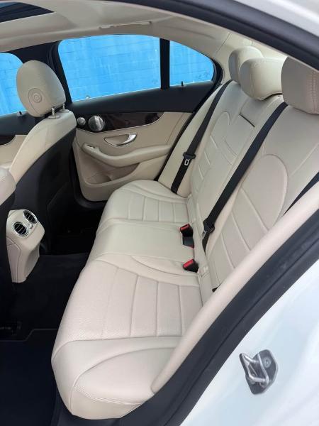 Mercedes-Benz C-Class C300 4MATIC Sedan 2016