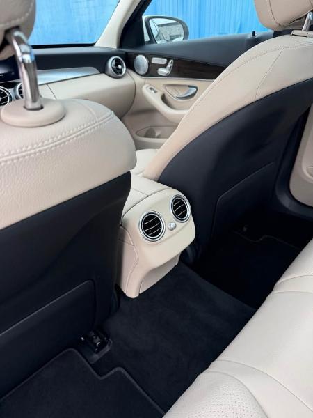 Mercedes-Benz C-Class C300 4MATIC Sedan 2016