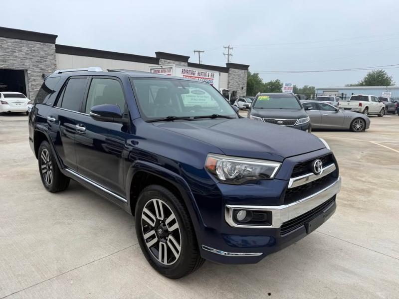 Toyota 4Runner SR5 4WD 2014