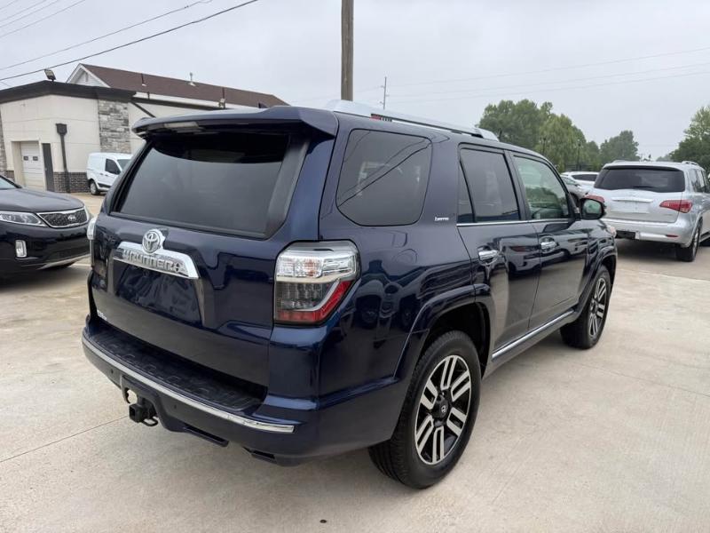 Toyota 4Runner SR5 4WD 2014
