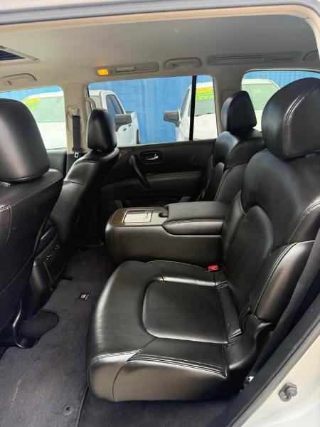 Infiniti QX80 2WD 2017