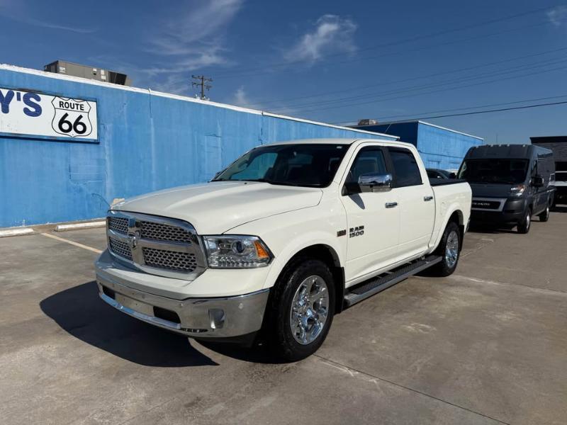 RAM 1500 Laramie Crew Cab SWB 4WD 2018