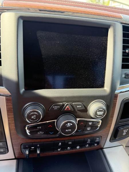 RAM 1500 Laramie Crew Cab SWB 4WD 2018