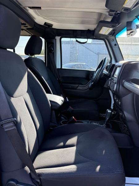 Jeep Wrangler Unlimited Sport 4WD 2017