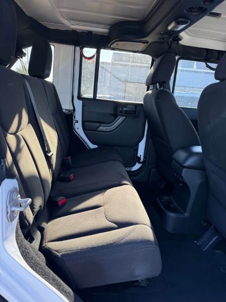 Jeep Wrangler Unlimited Sport 4WD 2017
