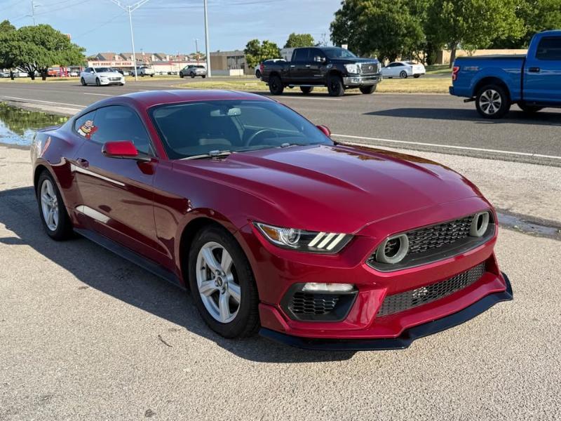Ford Mustang V6 Coupe 2017