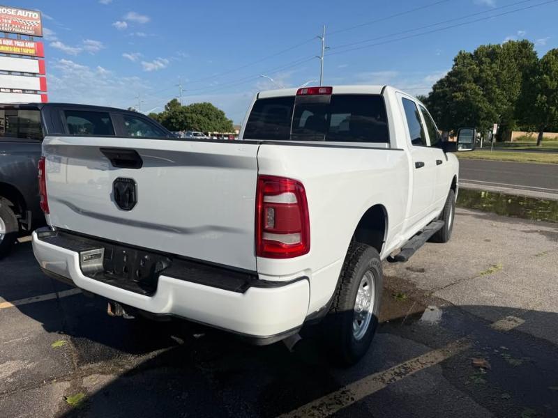 RAM 2500 Tradesman Crew Cab SWB 4WD 2023