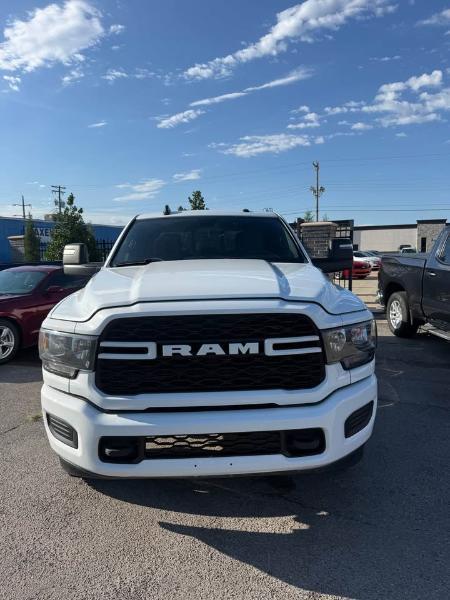 RAM 2500 Tradesman Crew Cab SWB 4WD 2023