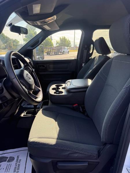 RAM 2500 Tradesman Crew Cab SWB 4WD 2023