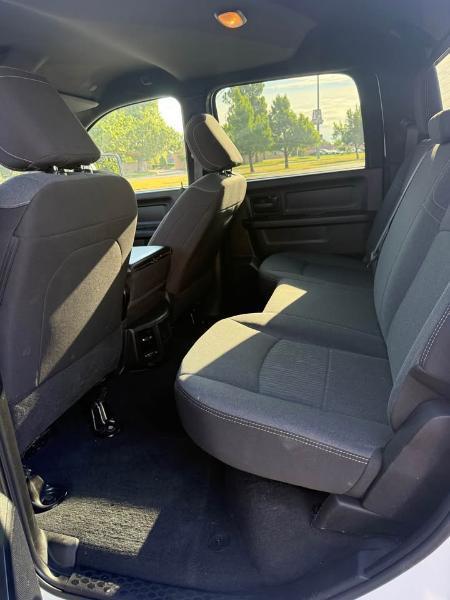RAM 2500 Tradesman Crew Cab SWB 4WD 2023