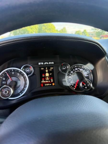 RAM 2500 Tradesman Crew Cab SWB 4WD 2023