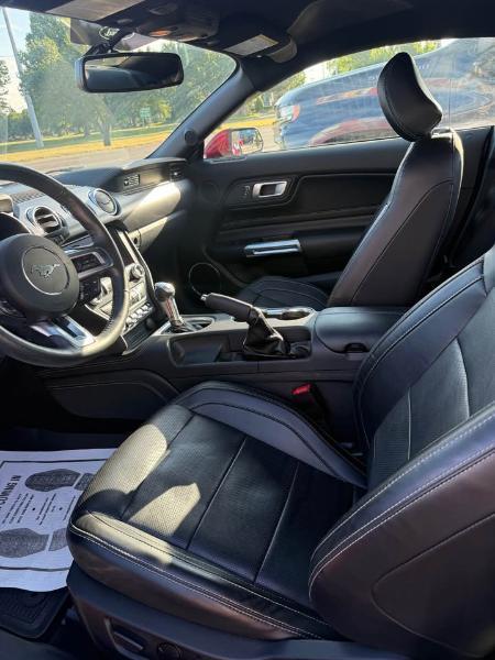 Ford Mustang EcoBoost Coupe 2020
