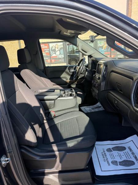 Chevrolet Silverado 1500 LT Crew Cab 4WD 2020