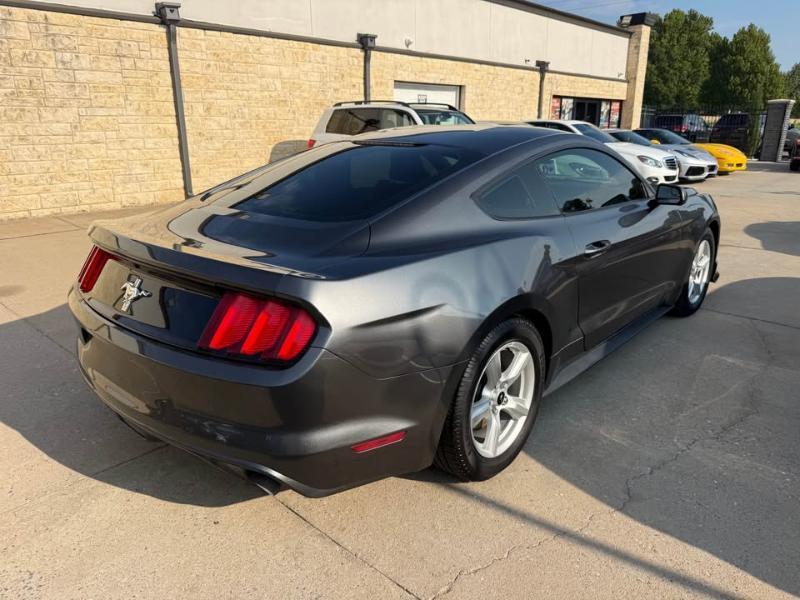 Ford Mustang V6 Coupe 2017