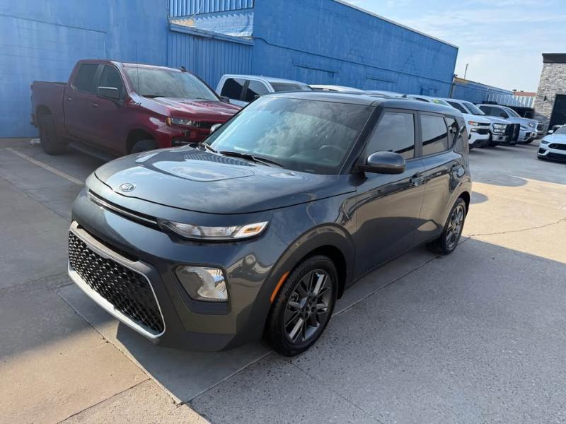 Kia Soul LX CVT 2021