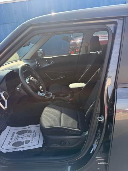 Kia Soul LX CVT 2021