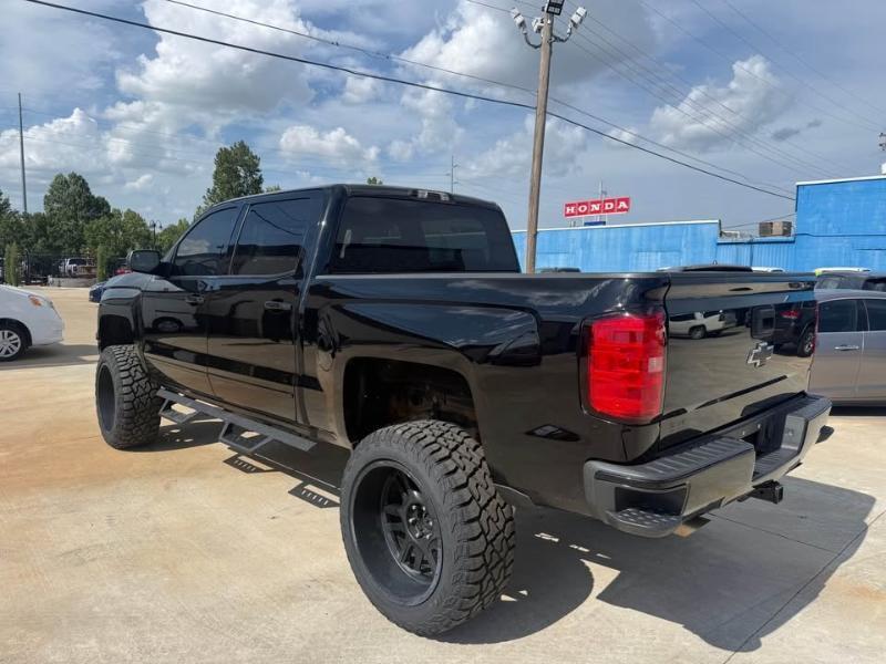 Chevrolet Silverado 1500 LT Crew Cab Long Box 4WD 2015