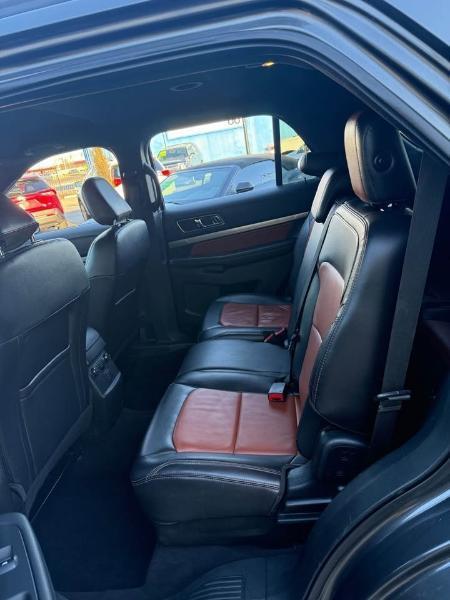 Ford Explorer XLT 4WD 2019