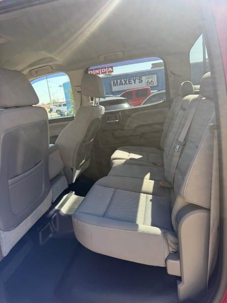 Chevrolet Silverado 2500HD Work Truck Crew Cab 4WD 2015