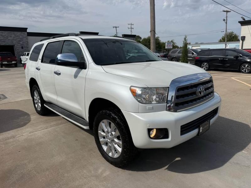 Toyota Sequoia Plantium 4WD 2016