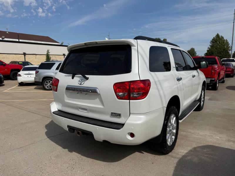 Toyota Sequoia Plantium 4WD 2016