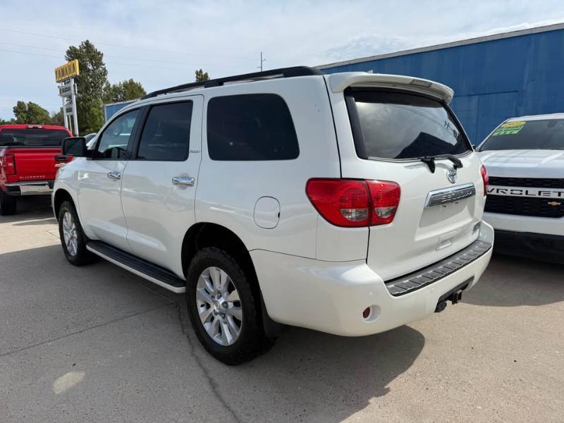 Toyota Sequoia Plantium 4WD 2016