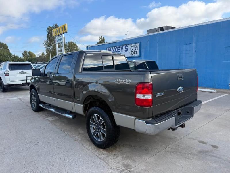 Ford F-150 XL SuperCrew Short Bed 4WD 2008