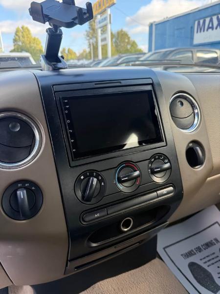 Ford F-150 XL SuperCrew Short Bed 4WD 2008